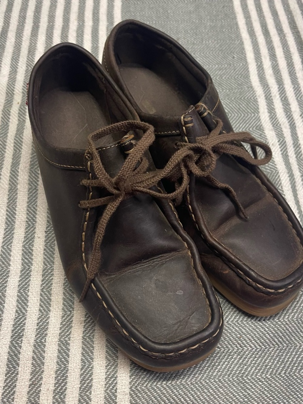 Clarks Brown Leather Chucka Lace-Up Casual Shoes